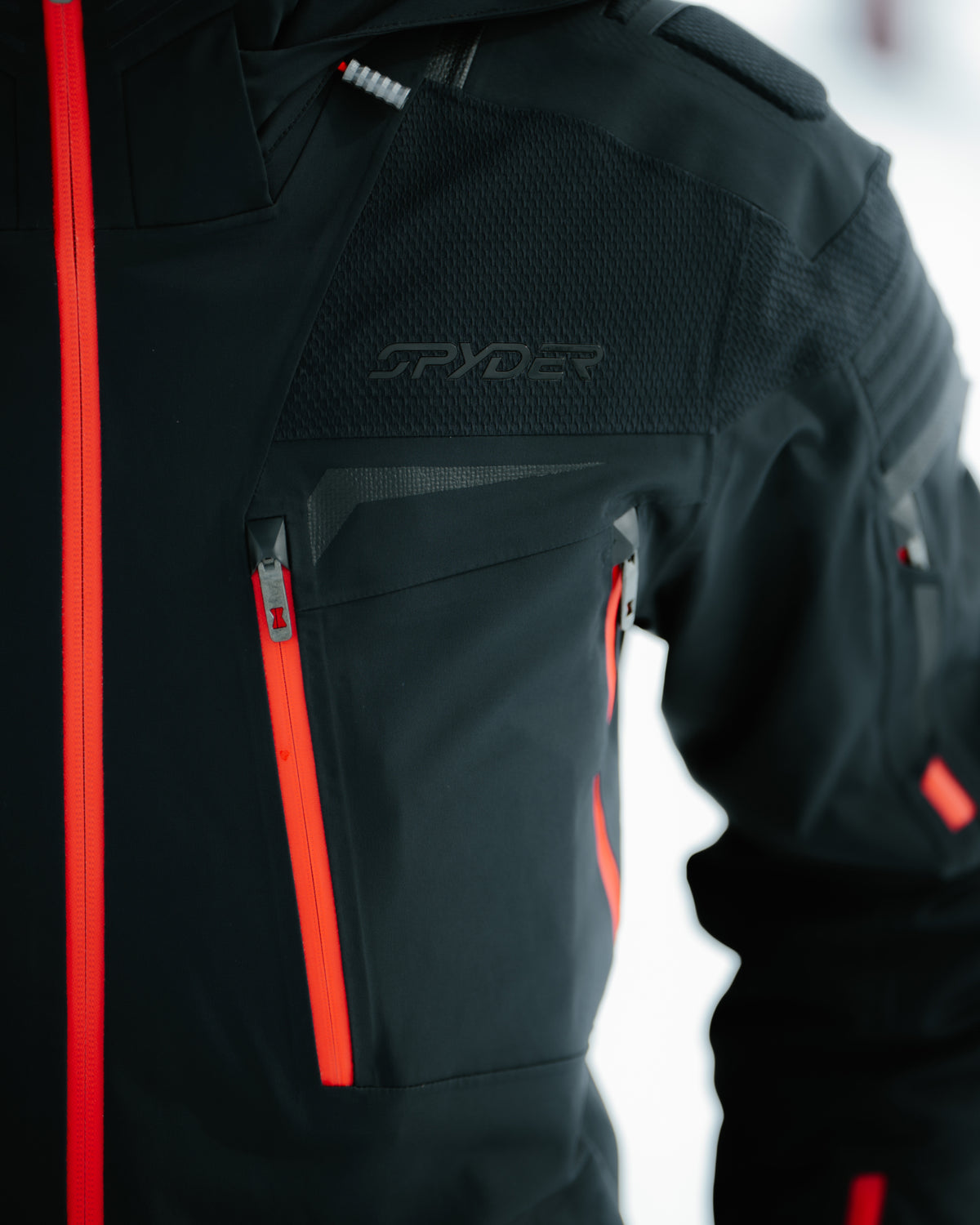 Men's Pinnacle Jacket - Black