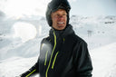 How to Stay Warm in Cold Weather: Pro Tips for Skiing, Snowboarding & Winter Adventures