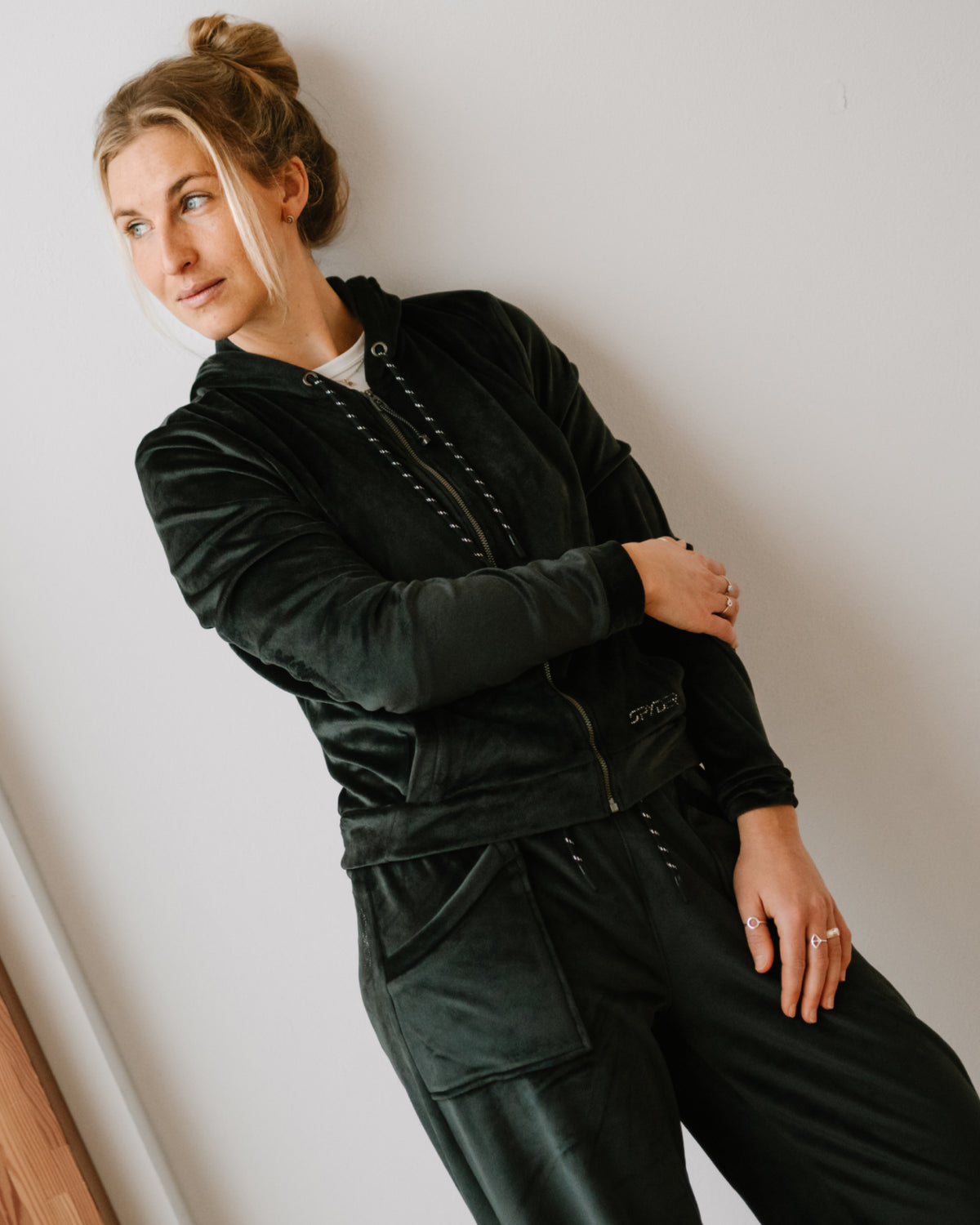 Women's Shimmer Jacket - Black